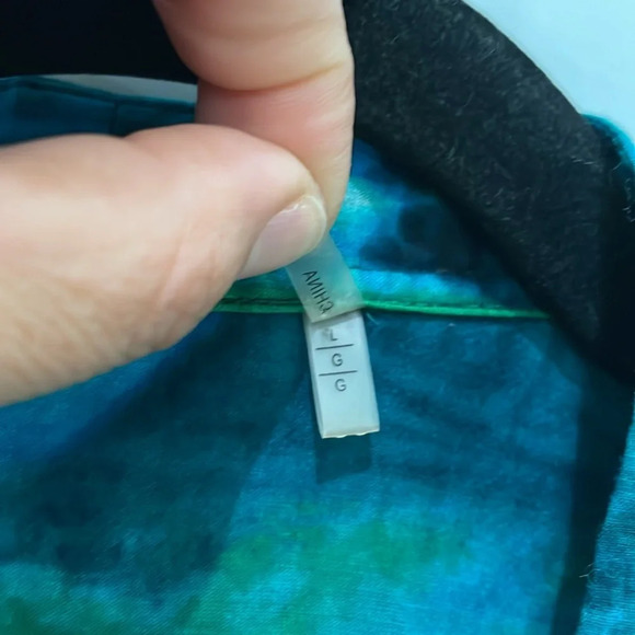 Elie Tahari Green Blue Abstract Print Zip Blouse Size Large - Picture 5 of 12